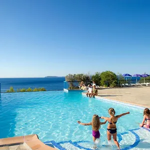 Goelia Le Domaine De La Pinede Resort