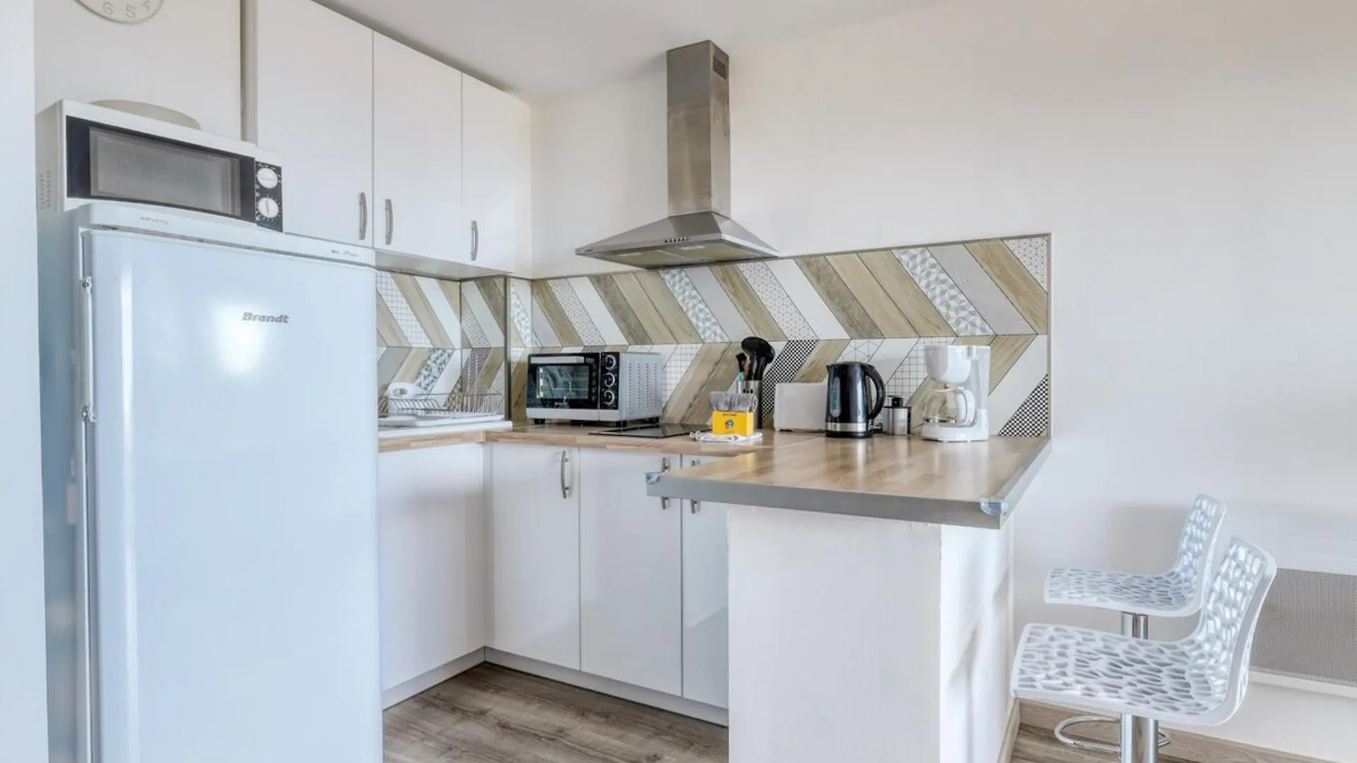 Sea View Apartment Completely Renovated! Le Lavandou